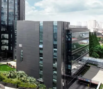 2025年海南自贸港产业投资新规对项目孵化赛道的影响分析